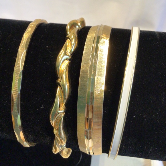 Lot of 4 MONET Gold-Tone (1 Enameled) Bangle Bracelets